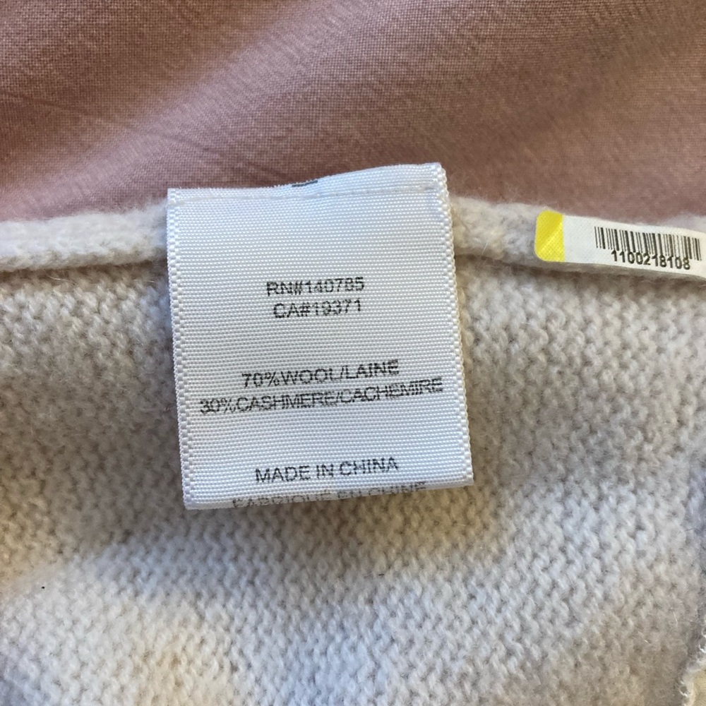 Brochure Walker Cashmere Sweater View 6